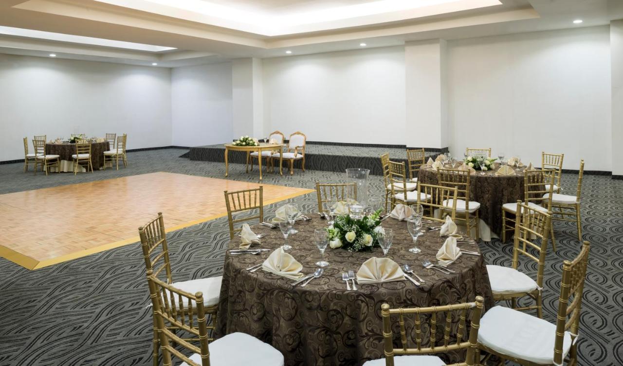 Real Inn Mexicali Exterior photo The ballroom
