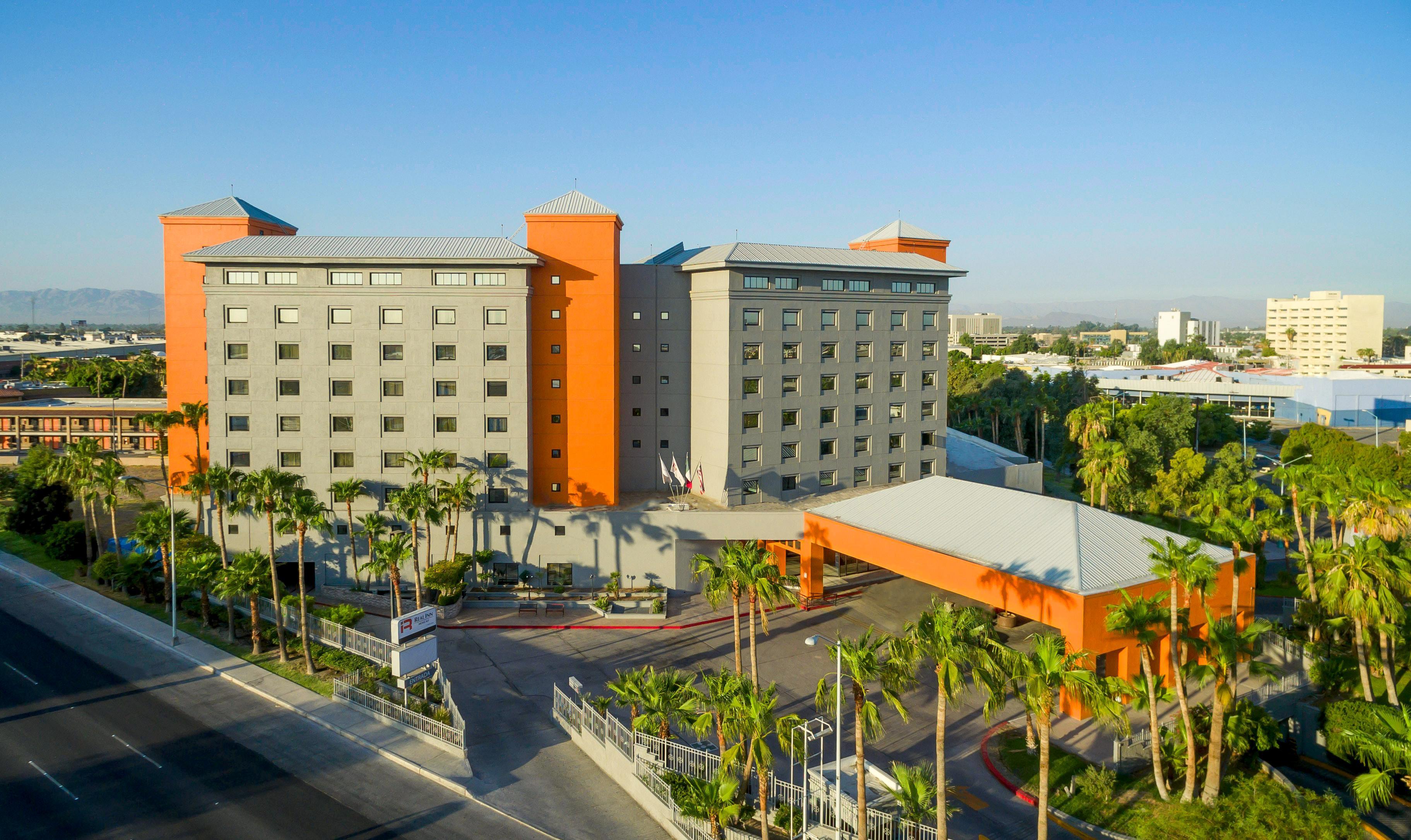 Real Inn Mexicali Exterior photo The new residence halls at the University of Arizona