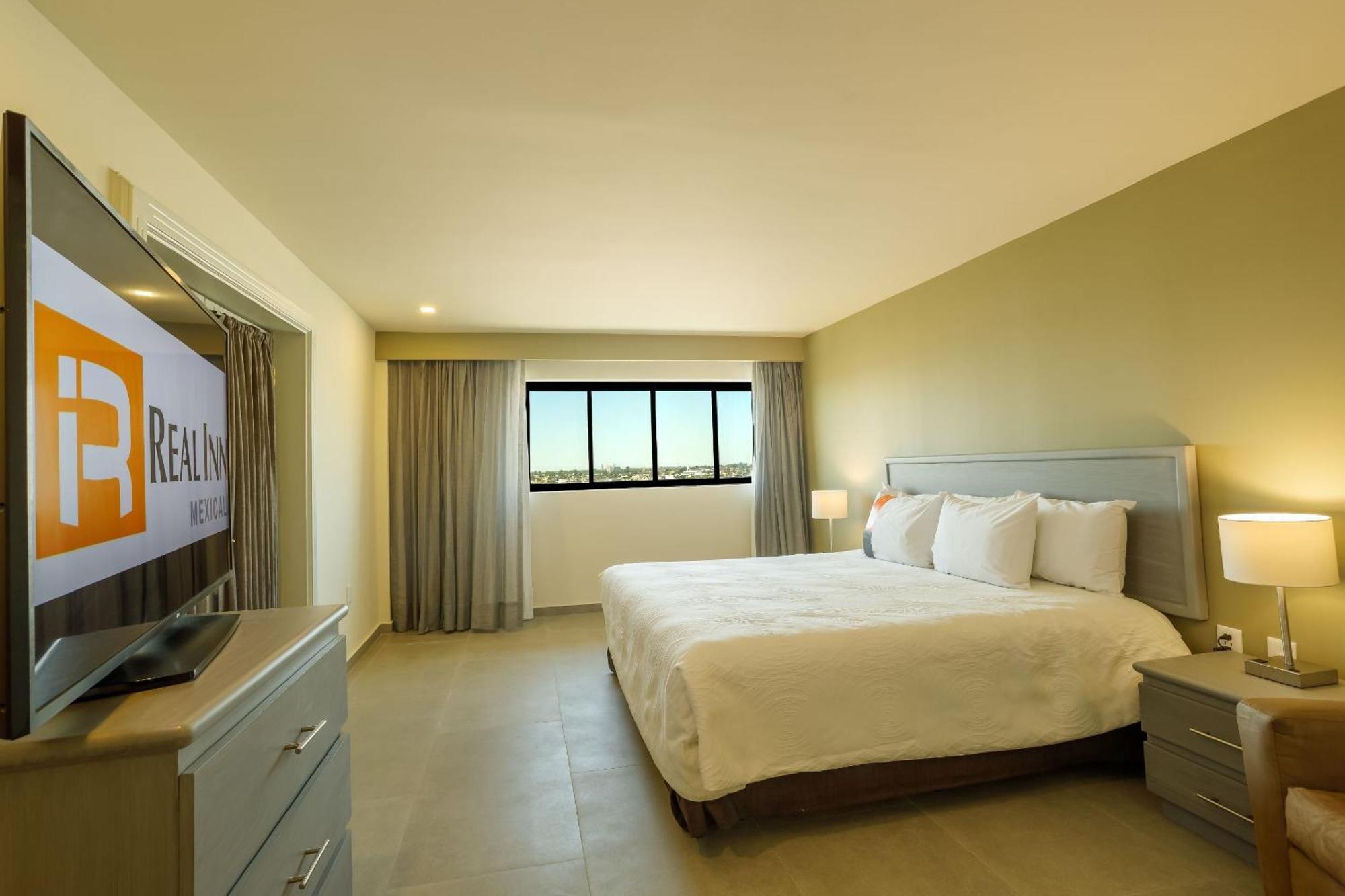 Real Inn Mexicali Exterior photo A bedroom at the Real Inn in Mérida, Yucatán
